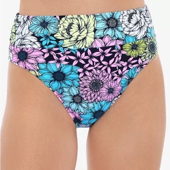 Salt + Cove Other - Salt + COVE
Juniors' Blossomed Printed High-Waist Bikini Bottoms Size Small NWT